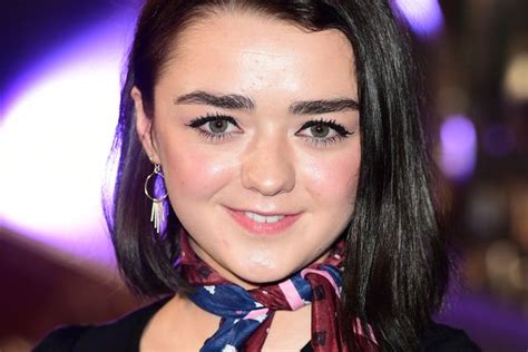 Leaked Maisie Williams pictures not explicit